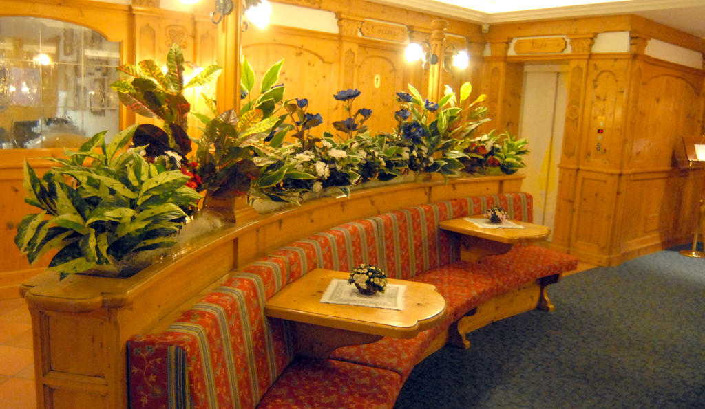 Hotel St. Raphael Madonna Dış mekan fotoğraf