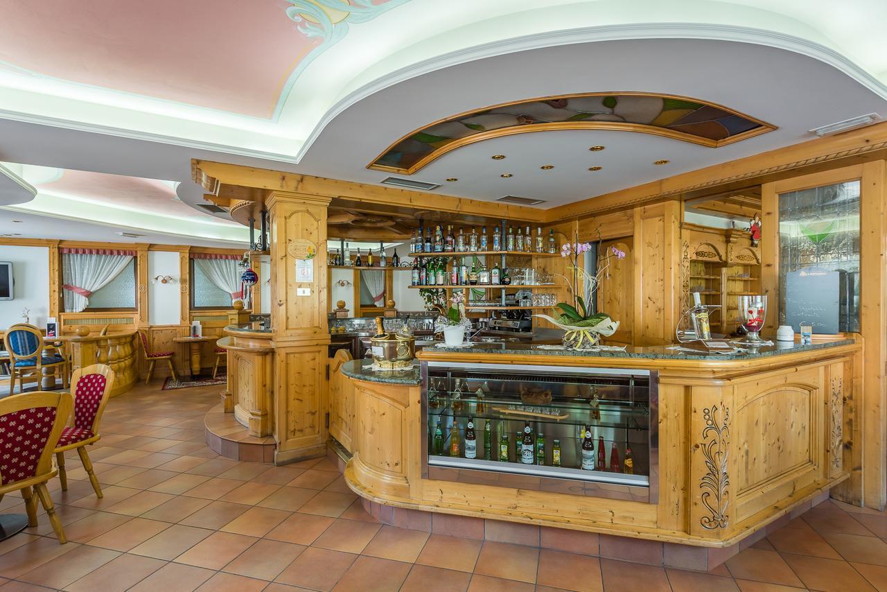 Hotel St. Raphael Madonna Dış mekan fotoğraf