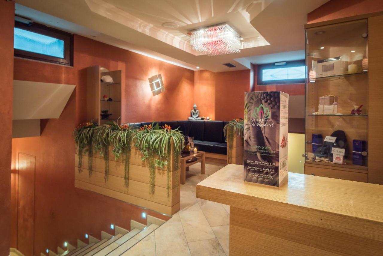 Hotel St. Raphael Madonna Dış mekan fotoğraf