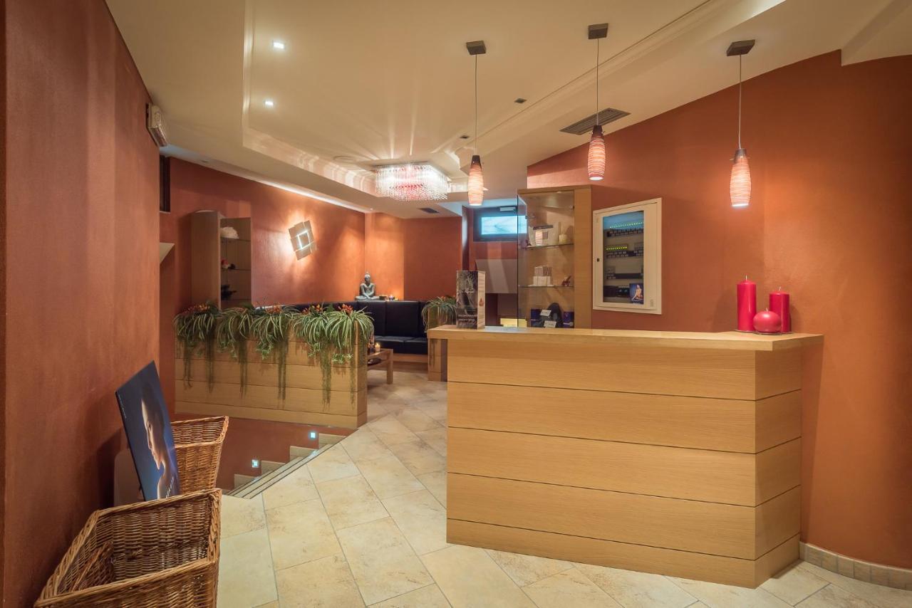 Hotel St. Raphael Madonna Dış mekan fotoğraf
