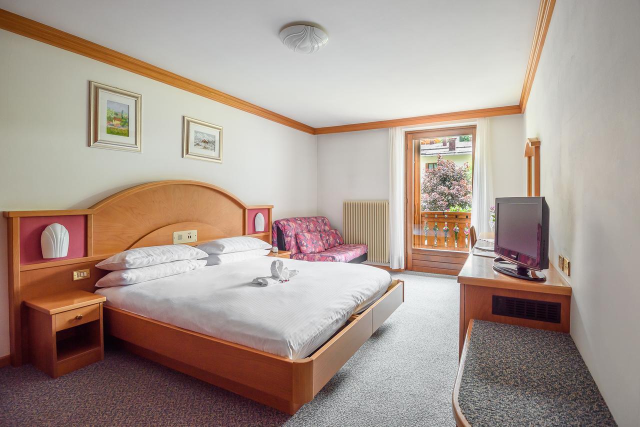 Hotel St. Raphael Madonna Dış mekan fotoğraf